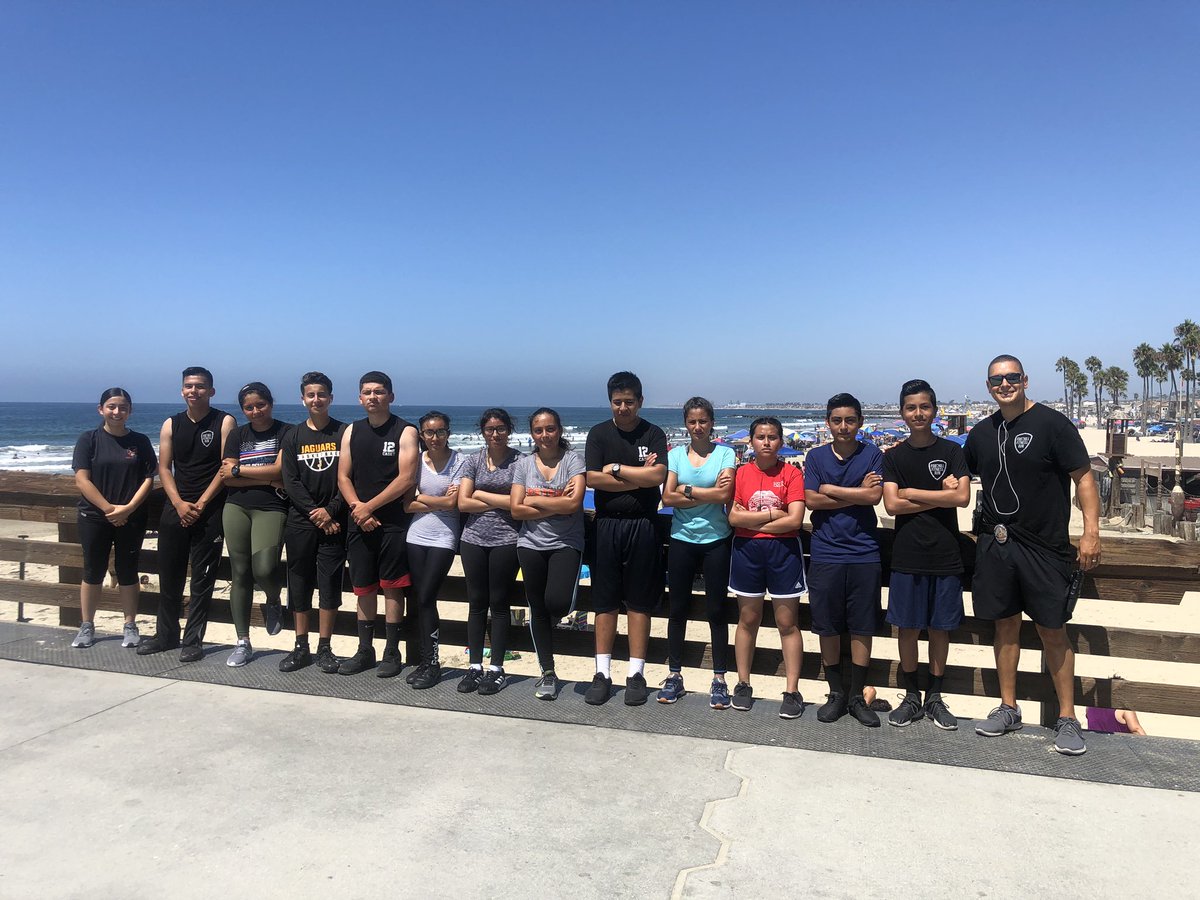77thLAPDCadets's tweet photo. Yesterday, we had Intro to SRLA (Students Run LA). 10 cadets will participate in 2020 LA marathon and will participate in several runs leading up to the marathon. @lapd77thdivision #cadets #77th #togetherwecan https://t.co/DfQXd2gvxa