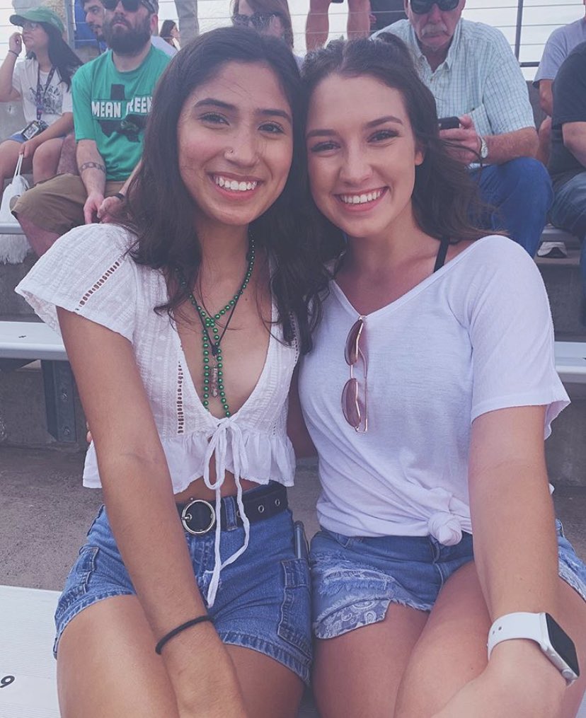 untpibetaphi's tweet photo. The best time of the yearโ Mean Green football season!!๐๐ฆ
๐
#NTXPiPhi #GoPiPhi #GMG https://t.co/nw5GJhvEvC