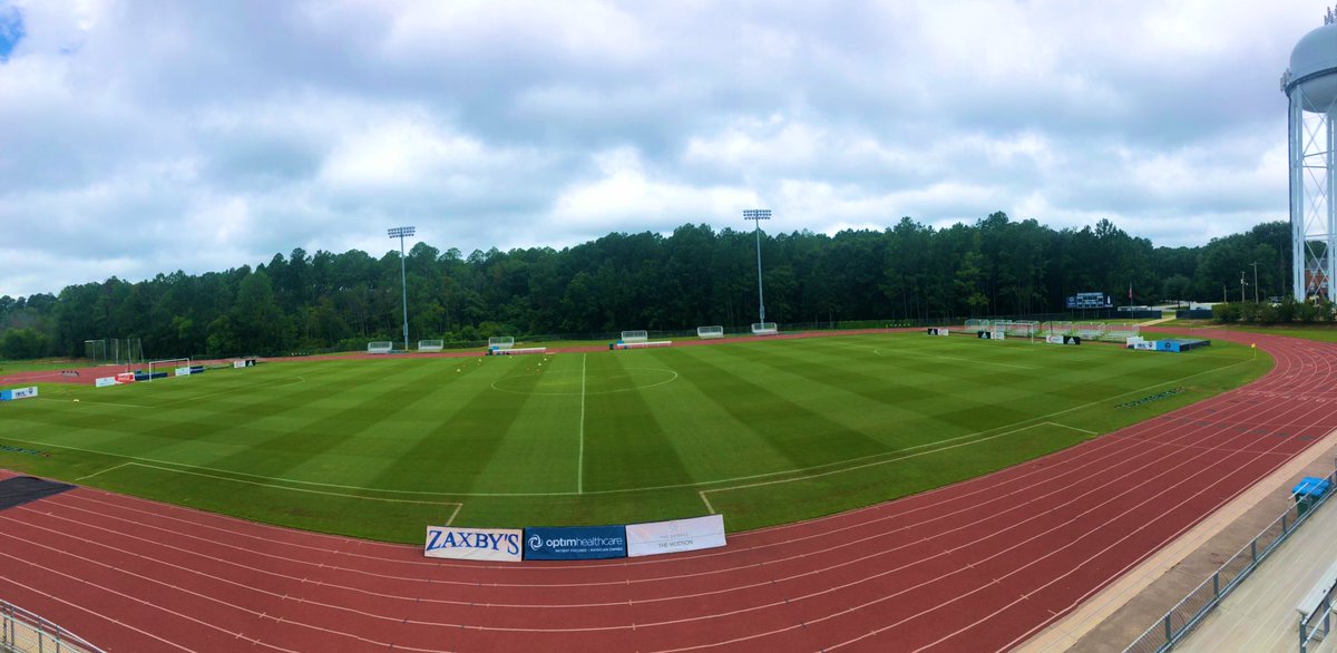 Hard to believe @Tormenta_FC had a game on here just over 12 hours ago - hands down we have the best grounds crew. Big shoutout to @ga_turf! 🙌🏼 #EagleNation | #HailSouthern | #GATA