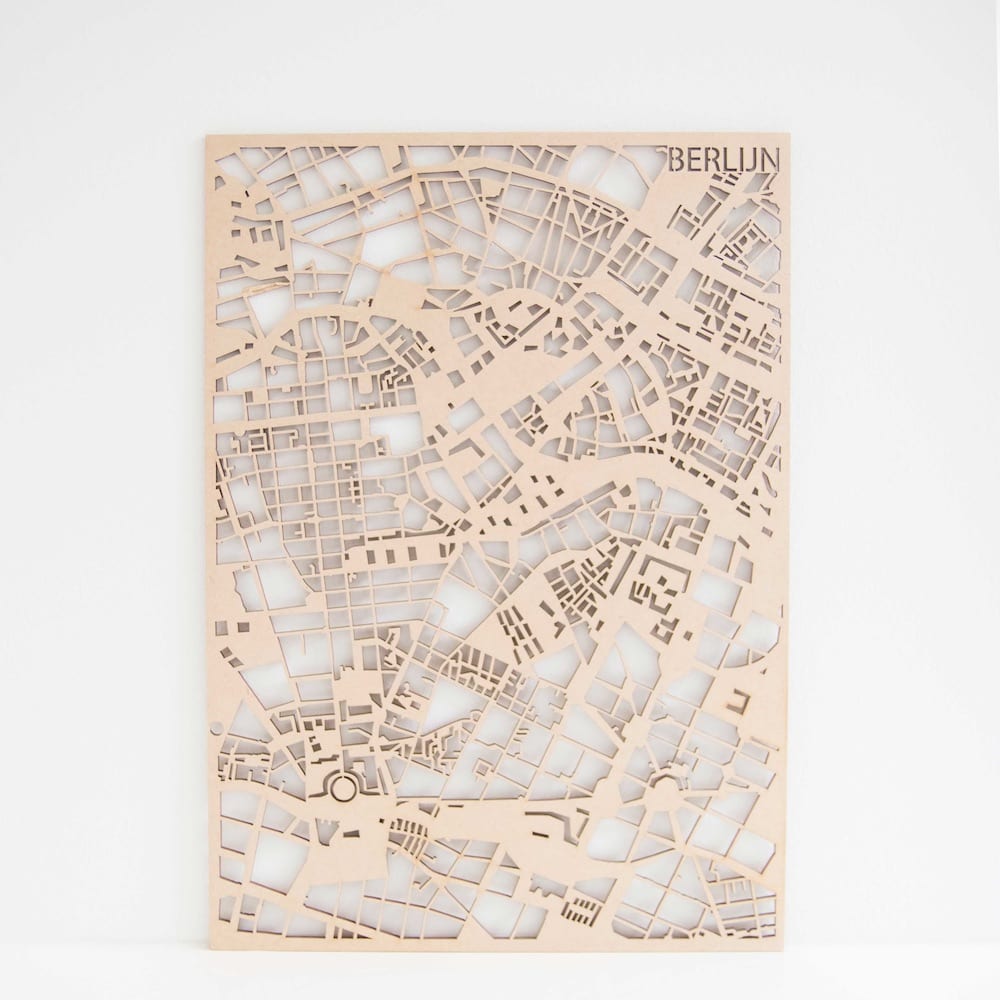 Check out dit mooie product uit onze collectie: Planqkaart Houten Stadskaart Berlijn van Studio Perspective op bit.ly/2LdUf0l
#e #i #c #d #n #accessoires #cadeautjes #t #a #r #w #o #wonen