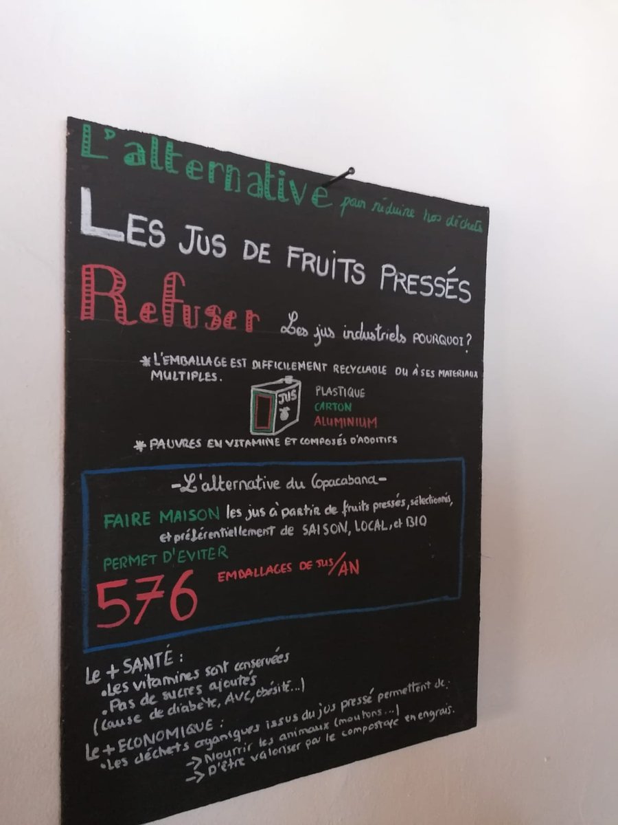 mfmodoufall's tweet photo. Apres la matinée de reboisement avec  Lead Sénégal, focus sur le lancement du restaurant #CopacabanaZeroDechet avec #lassociationZérodechets sur le virage à Ngor.
Un modèle replicable partout. https://t.co/jt9OYJxsR9
