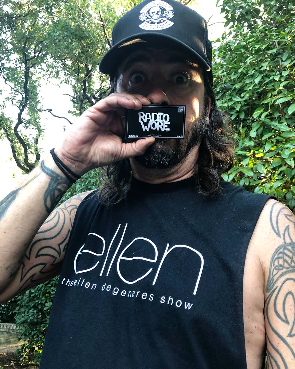 RadioWore's tweet photo. @RadioWore maybe just be Dave Grohl approved... A big thank you to our long-time concert buddy/friend Raul for getting this picture. Legend has it that Dave Grohl called @KaarthikRW a pussy for not sticking around long enough.
#davegrohl #backbeatbbq #foofighters #nirvana #grunge https://t.co/EEzLHwCXbX