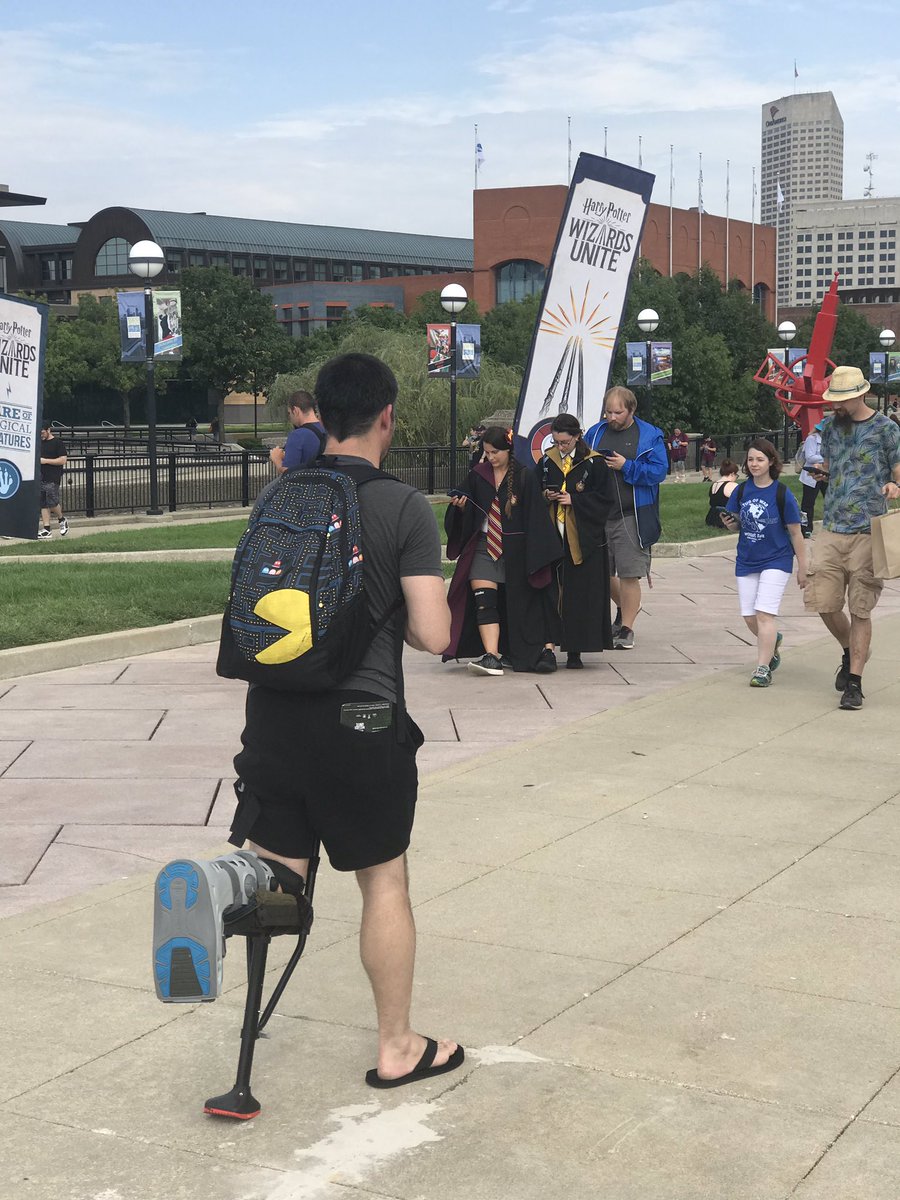rossfinman's tweet photo. It is truly amazing to see the dedication of @NianticLabs players! #HPWUFF https://t.co/MgXo0zWRiY