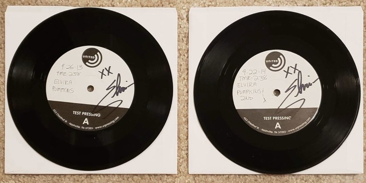 Sodius80's tweet photo. Hey @thirdmanrecords, @TheRealElvira told @onemorevagabond and I to tell you guys that she says hello! https://t.co/et0nG8dbXe