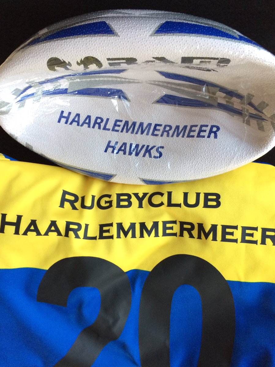 ajar_nalwadda's tweet photo. All the way from @rugbyclub_hawks #Amsterdam Thank you so much for my package. Am not only a #rugbyphotographer but also a #Goodfan of rugby. I love my Ball and Jersey20 @haarlemmer_meer am humbled. 🙏🏽
Hopefully one day I will visit the club. #Antissabalder 👏🏽👏🏽👏🏽
@rugbynationug https://t.co/RAyPeWDaUz