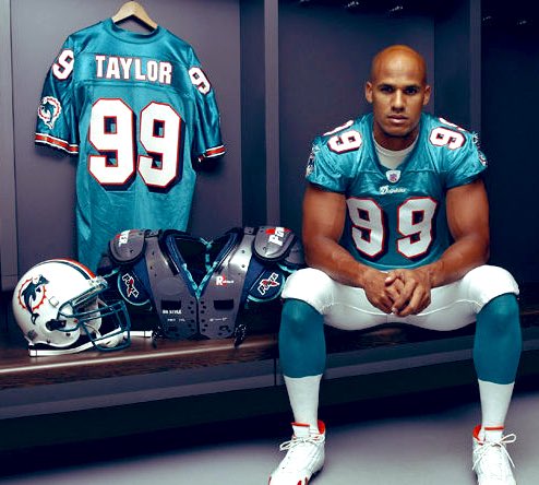 HAPPY BIRTHDAY Hall of Famer Jason Taylor FINS UP 