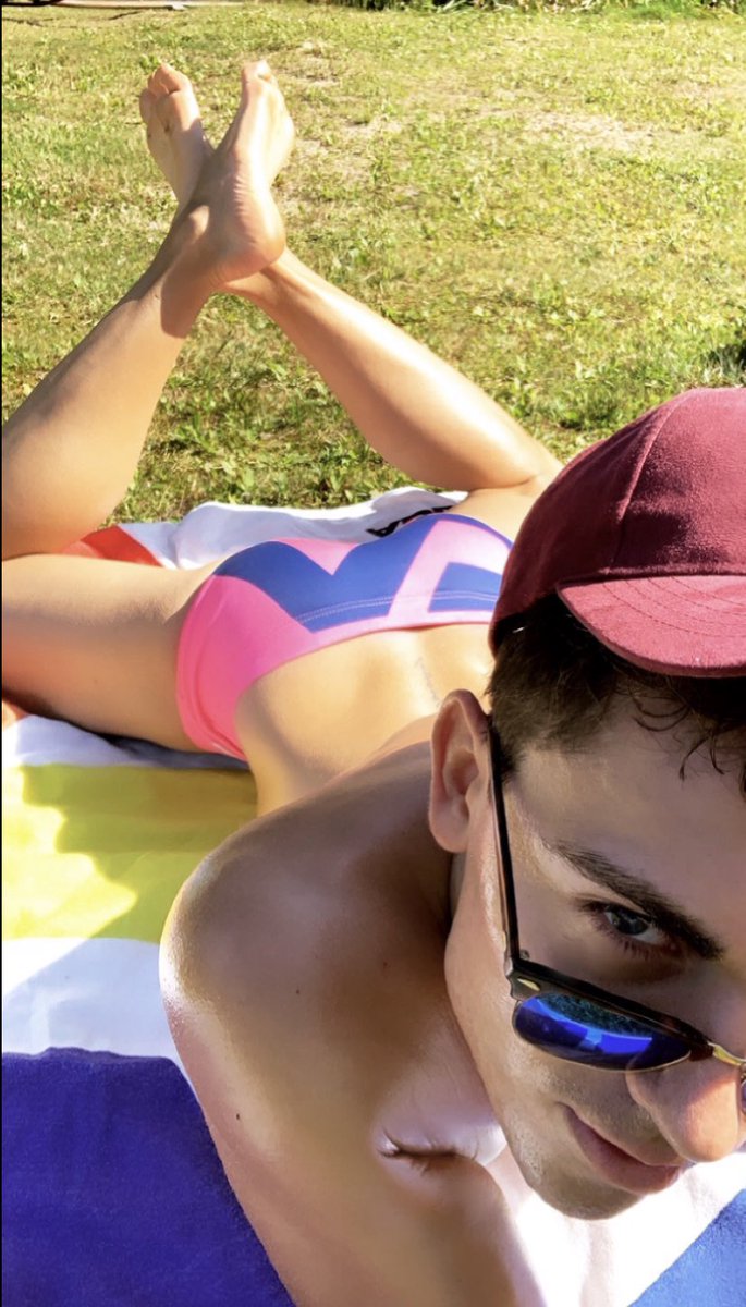 zwyczajnyboy's tweet photo. last weekend of vacation ... why! Mine are just starting 😈 @addicted_offic #boy #underwear #spedo #swimwear #hotboys #boys #cuteboys #polishboys #boys #hotboys #sexy #guy #boysphoto #summer #freetime #weeknd #feet #cuteboys #addicted #addictedofficial #lazyday https://t.co/5Ik4avcjcP