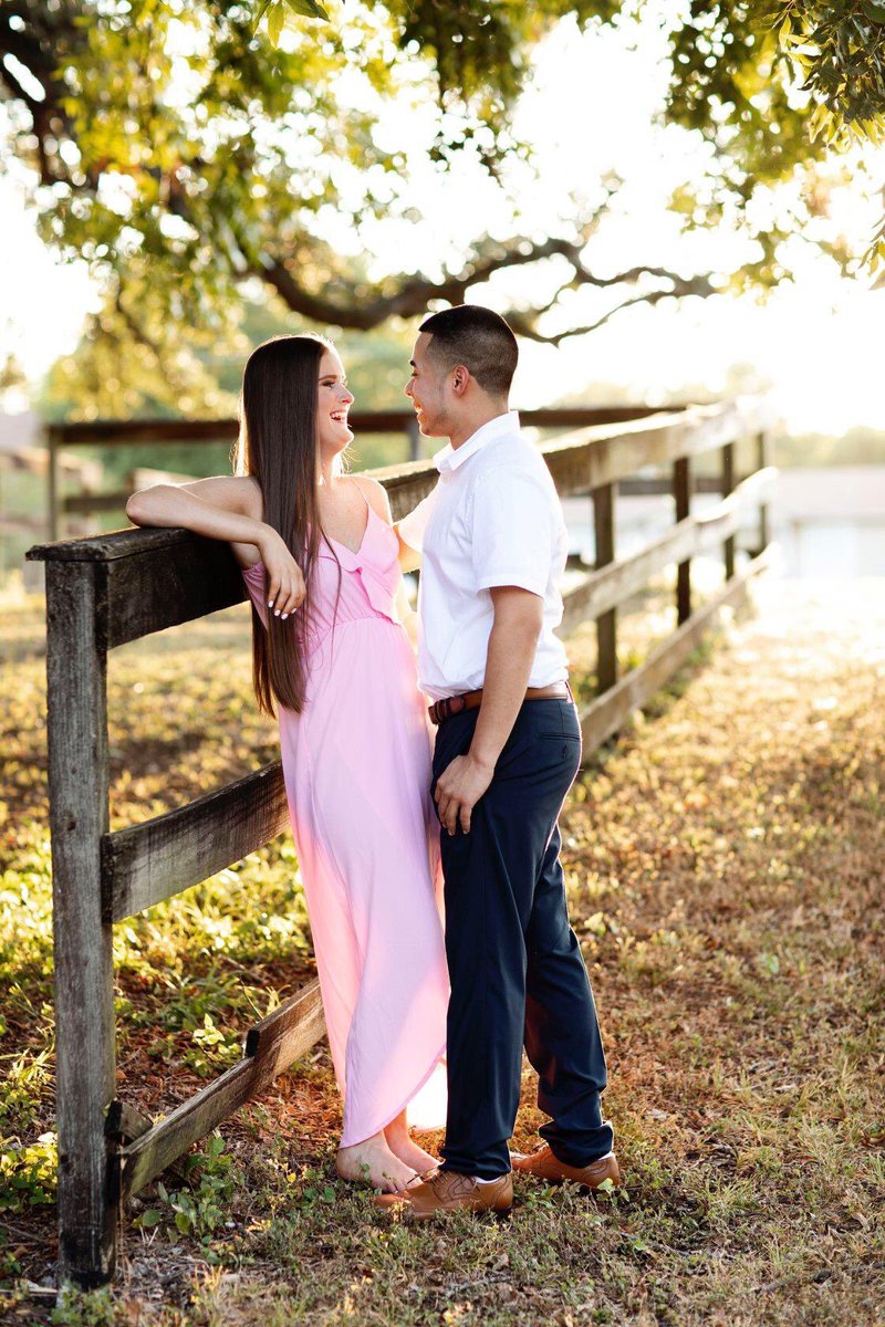 madisonlynn44's tweet photo. 9 more months until you’re my husband. I can’t wait to spend forever loving your sweet face💗👰💍 https://t.co/V2ERP8UYAz