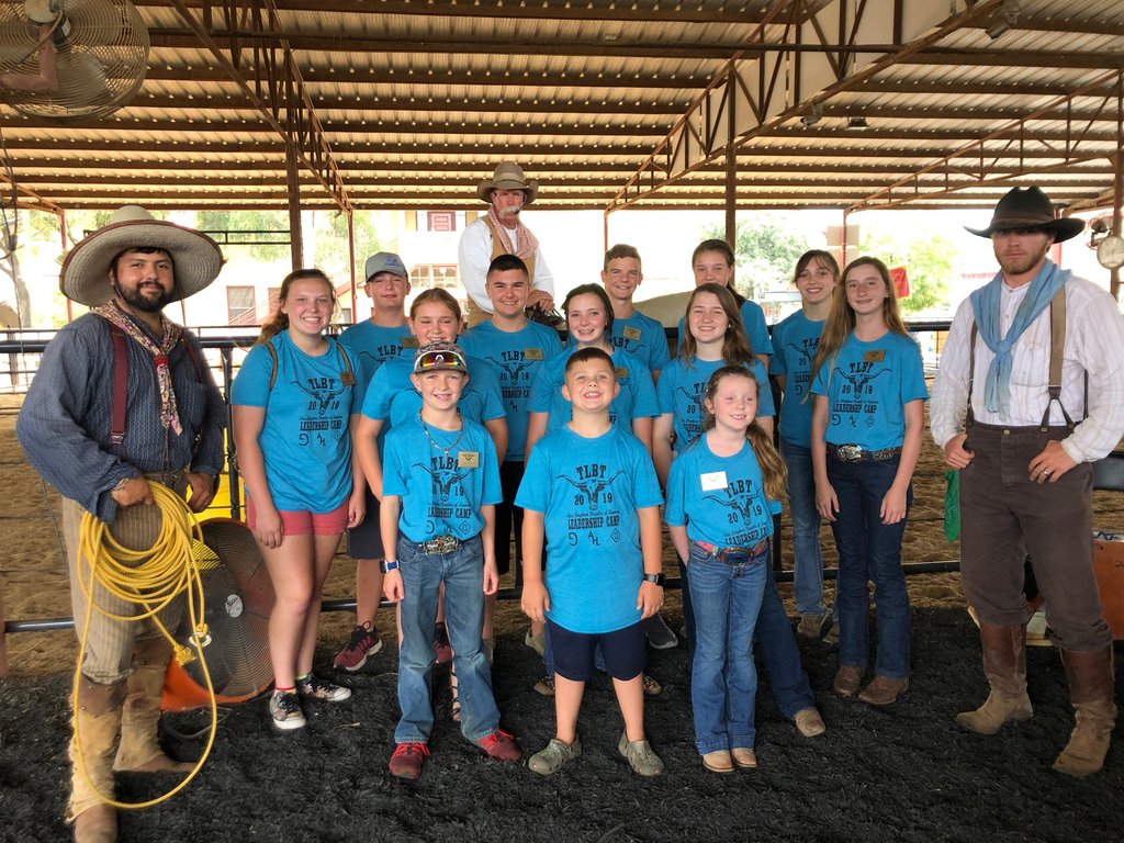 fortworthherd's tweet photo. From 1:30 p.m. to 2:30 p.m. today, visit the @fwstockyards at our #BehindtheScenes program, an interactive western experience everyone will enjoy. See y’all there!

**This is the last program for the summer! Join us this fall from November 29 to December 1. 

#FWHerd20 #VisitFW https://t.co/5gWwzVQsRj