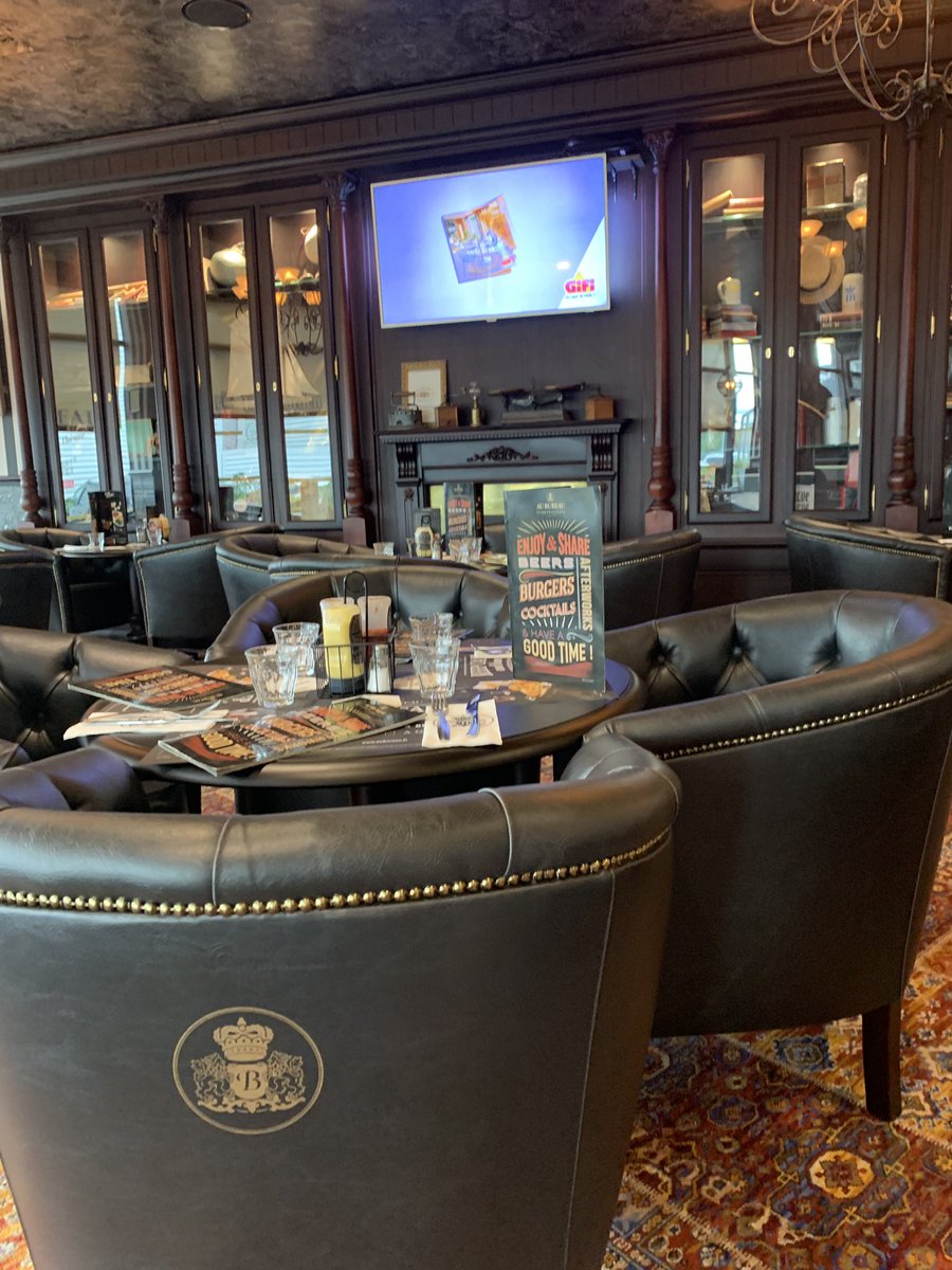 Au Bureau Perigueux Ar Twitter Des Fauteuils Club Pour Regarder Le Match De Ce Soir Vivez Marseille Vs St Etienne En Classe Pub Aubureau Pub Restaurant Https T Co Rwlayxjhql