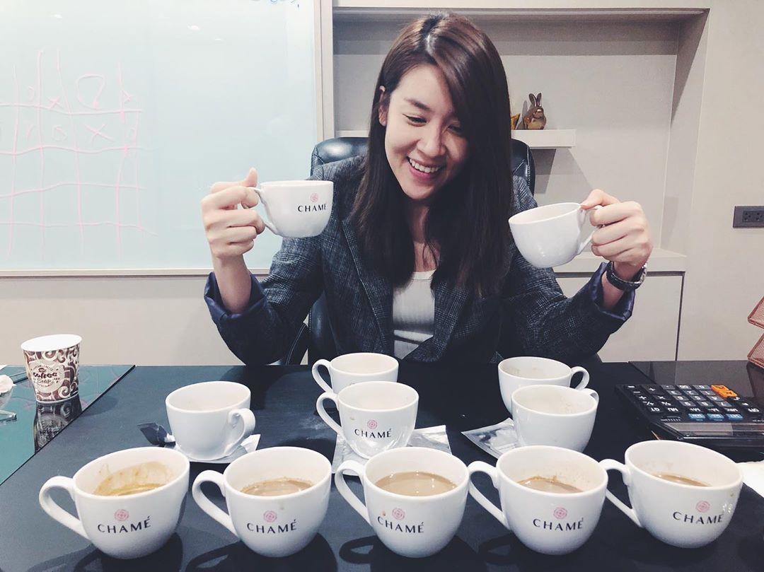 Don’t worry about caffeine crash☕️☕️☕️☕️☕️☕️☕️☕️☕️☕️☕️☕️☕️☕️ #14cups @chamethailandofficial