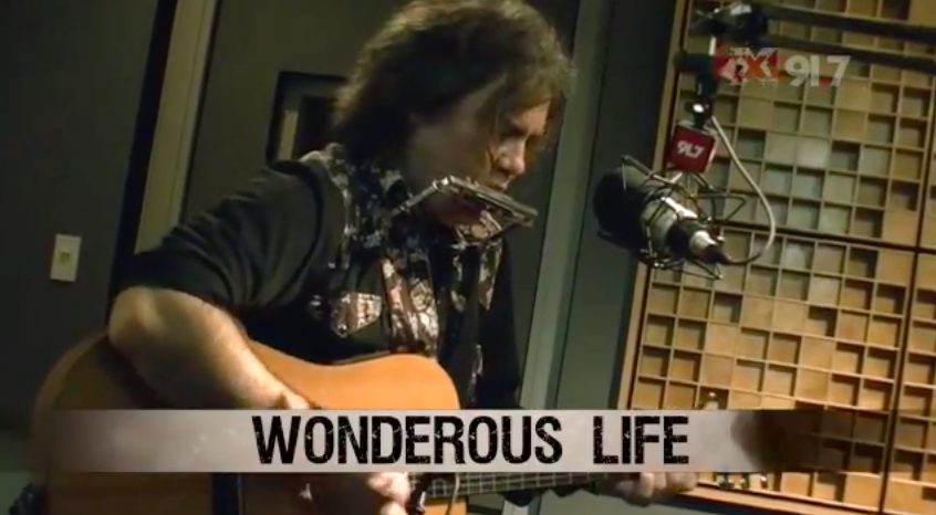 kxtradio's tweet photo. Enjoy this #Throwback #KXTLiveSession featuring Denton's long withstanding troubadour Brent Best as a reprieve from the hurricanes, hate and harm in the news today.
https://t.co/rIDD20IeZA https://t.co/lkPWtQooHH