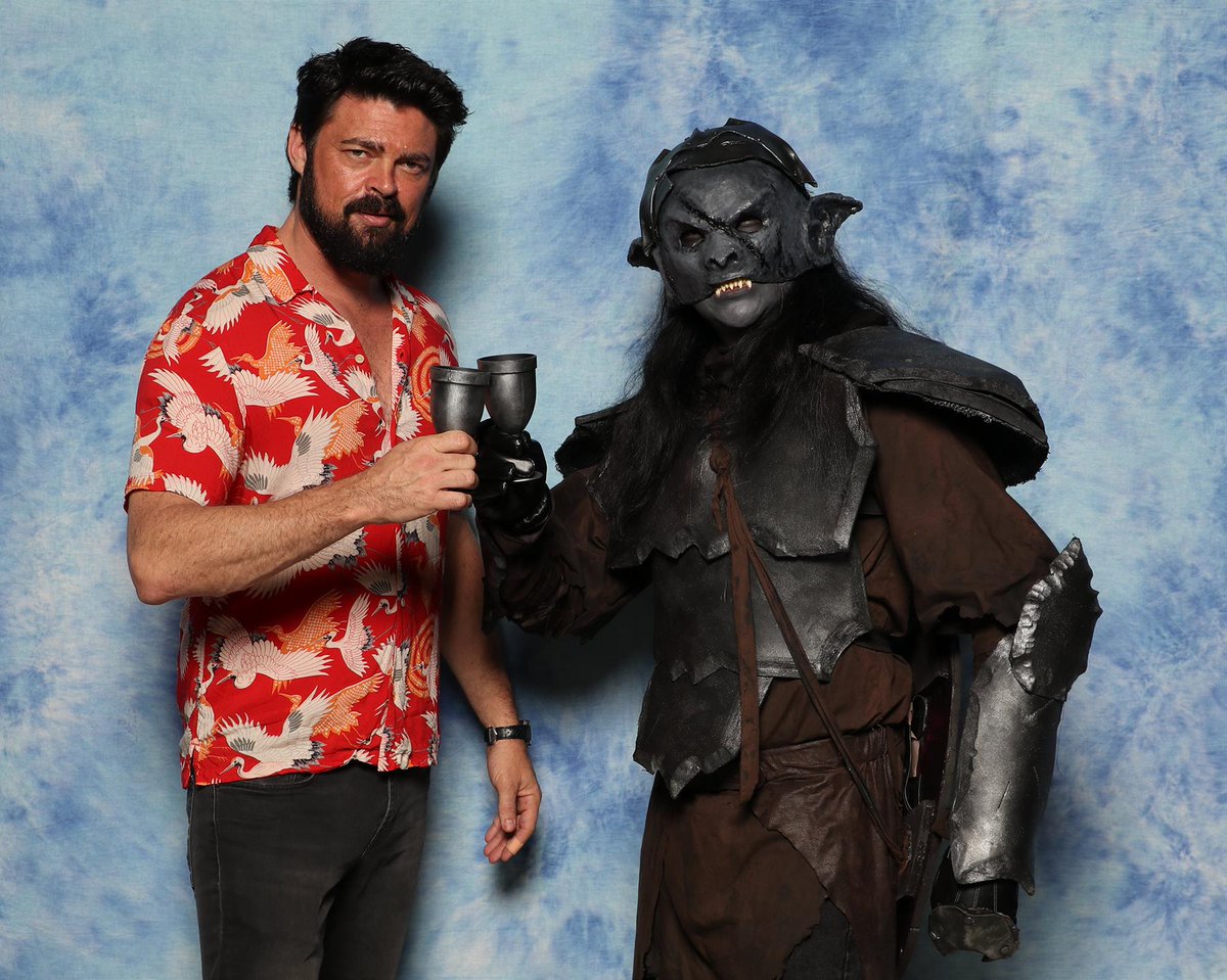 TheJoshTime's tweet photo. “No pauses. No spills.”
Joshmog and #Éomer share an ale and have a toast to peace!
What fun to finally meet @KarlUrban at @FANEXPOCANADA!
Details: https://t.co/CVxJELJexE
#LotR #Orc #Cosplay #MiddleEarthCosplay #LotRCosplay @MiddleEarthNews https://t.co/IVxbrXQ6KF