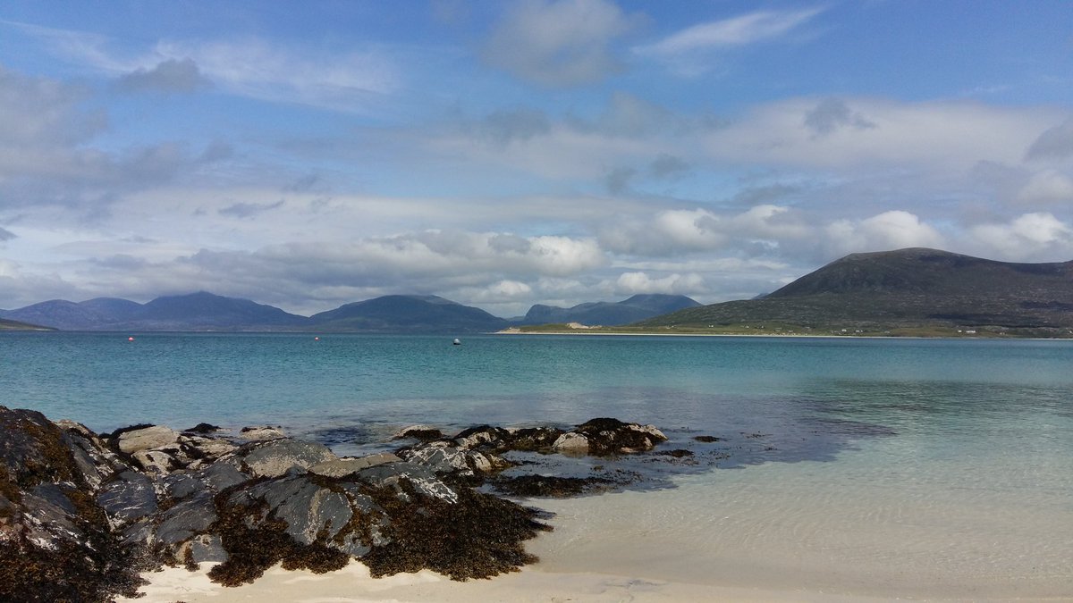 Diana_McCobb's tweet photo. @BBCWthrWatchers My favourite one from #SouthHarris taken 11th July #BalgreenDi #outerhebrides @WildaboutScot https://t.co/EZj8xYVrt3