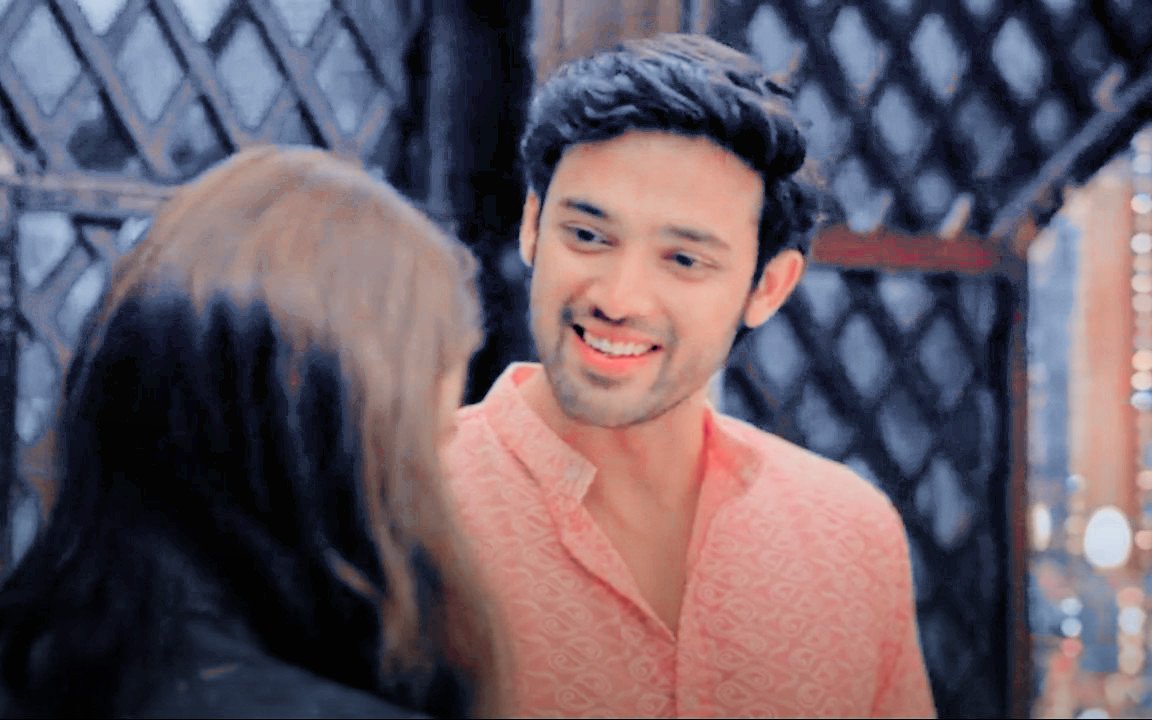 bestofparth's tweet photo. ❝𝙗𝙪𝙩 𝙝𝙚𝙖𝙧𝙩 𝙙𝙤𝙚𝙨𝙣'𝙩 𝙬𝙖𝙣𝙩 𝙩𝙤 𝙡𝙚𝙩 𝙜𝙤❞ https://t.co/noVyurcFeu