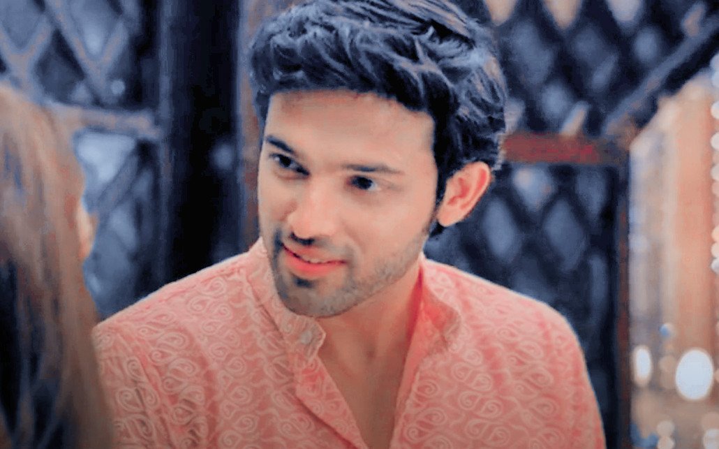bestofparth's tweet photo. ❝𝙗𝙪𝙩 𝙝𝙚𝙖𝙧𝙩 𝙙𝙤𝙚𝙨𝙣'𝙩 𝙬𝙖𝙣𝙩 𝙩𝙤 𝙡𝙚𝙩 𝙜𝙤❞ https://t.co/noVyurcFeu