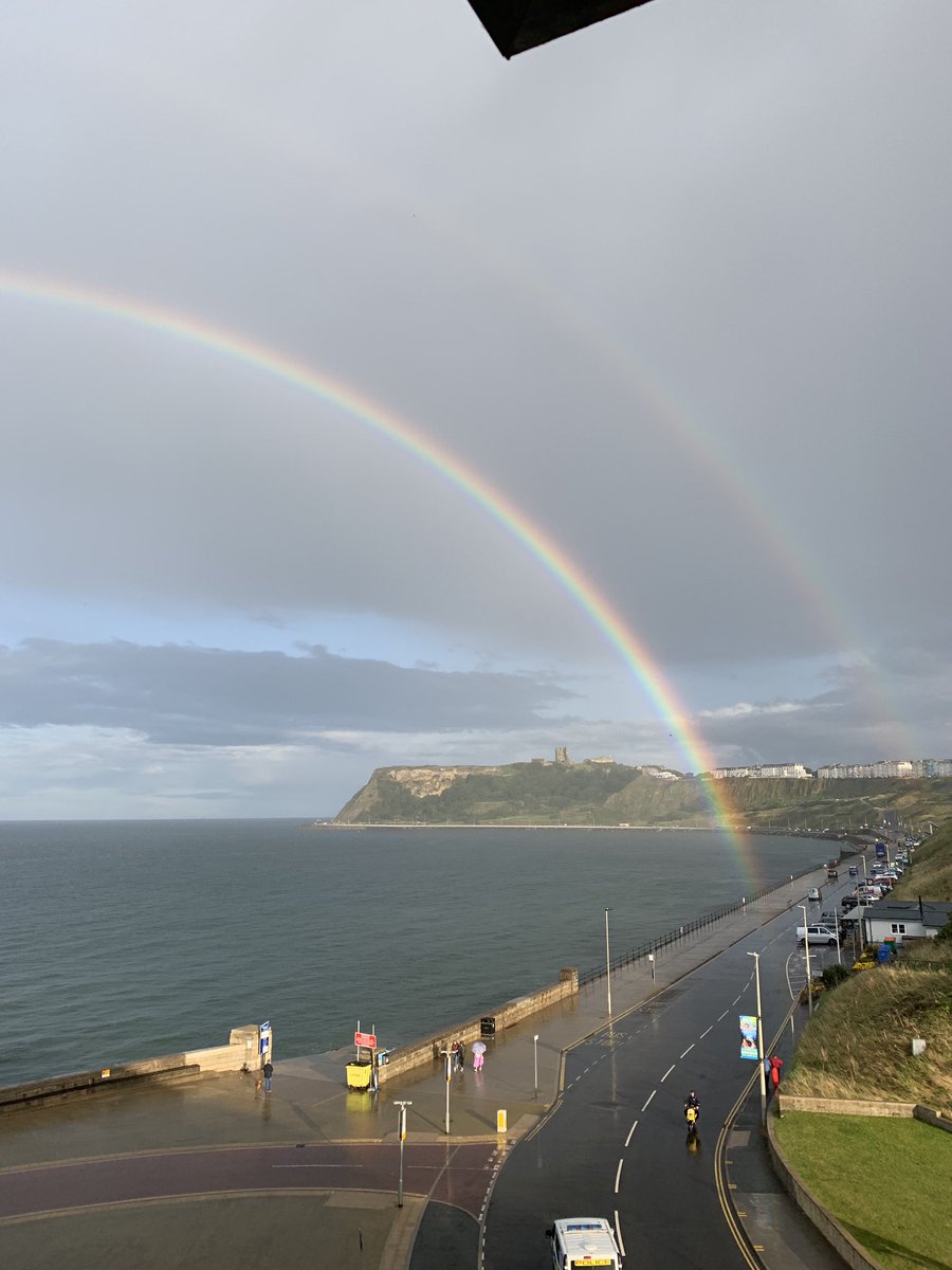 Camsharp's tweet image. A nice double rainbow above @ScarboroughUK @Scarborough_UK with @EH_Scarborough in the background.