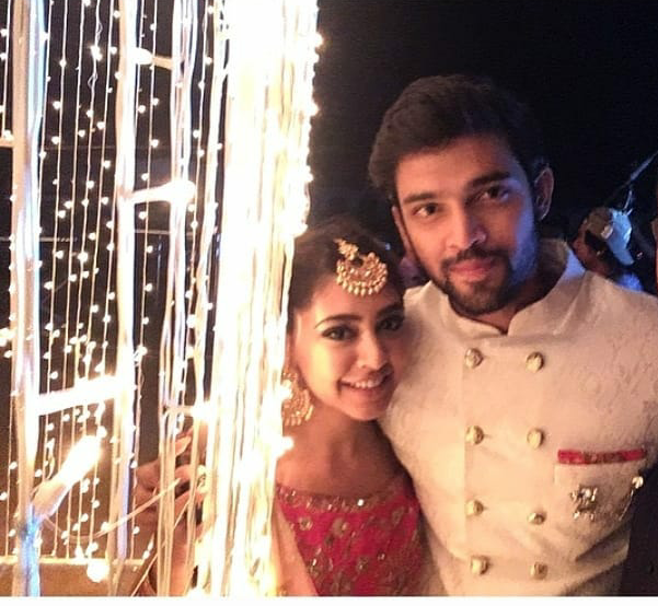 Manisha30454735's tweet photo. "Ek Tarfa Pyar Ki Taqat Hi Kuch 
 Aur Hoti Hai Auron Ke Rishton Ki 
 Tarah Yeh Do Logon Mein Nahi 
 Bat'ti".. #PaNi #MaNan @justvoot 
@BBCStudiosDgtl @anupkofficial 
#ParthSamthaan #NitiTaylor
#KYYS4OnVootWithPaNiAsMaNan https://t.co/UB3xdBeGEB