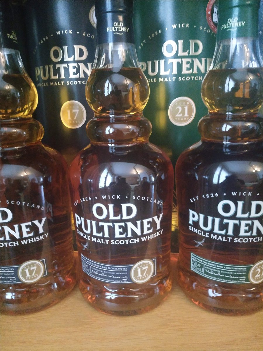 The Whisky Friend tweet media