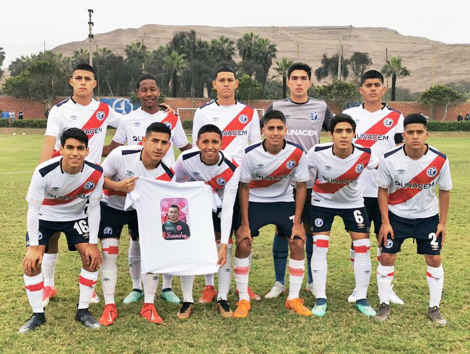 CCDMunicipal's tweet photo. Torneo de Reservas. Deportivo Municipal 0-1 Alianza Lima. ⚪️🔴⚪️ #EchaMuni #CDMvsAL https://t.co/QG08ixCoYY