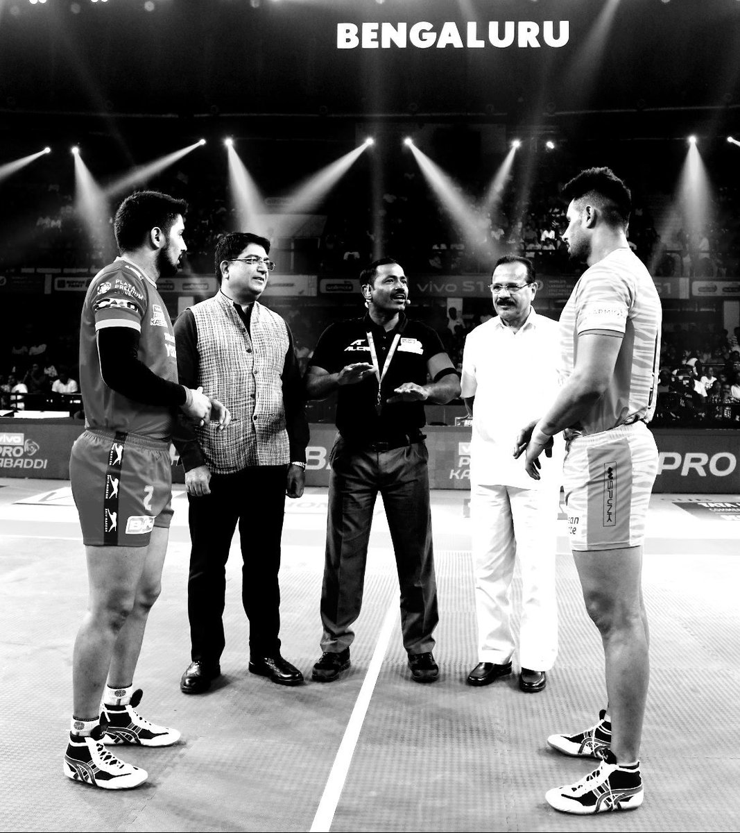 Bengalwarriorz's tweet photo. We fall only to rise again.
Goodbye Bengaluru, Next โ Kolkata.
#AamarWarriors #UPvKOL #VIVOProKabaddi https://t.co/io1hWmhd82