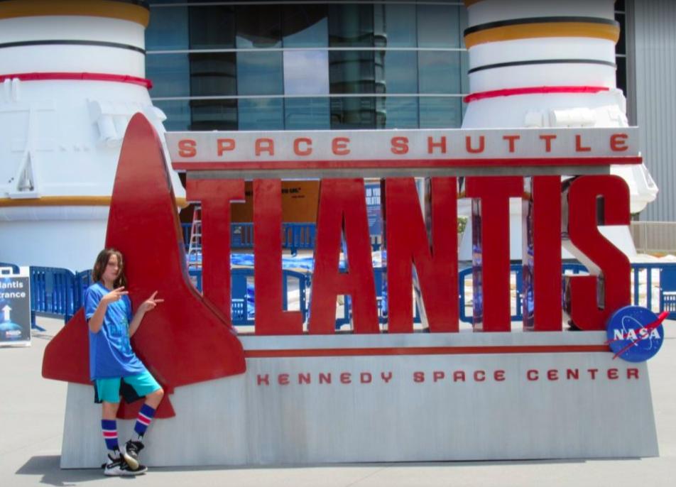 Sara Krakauer tweet media