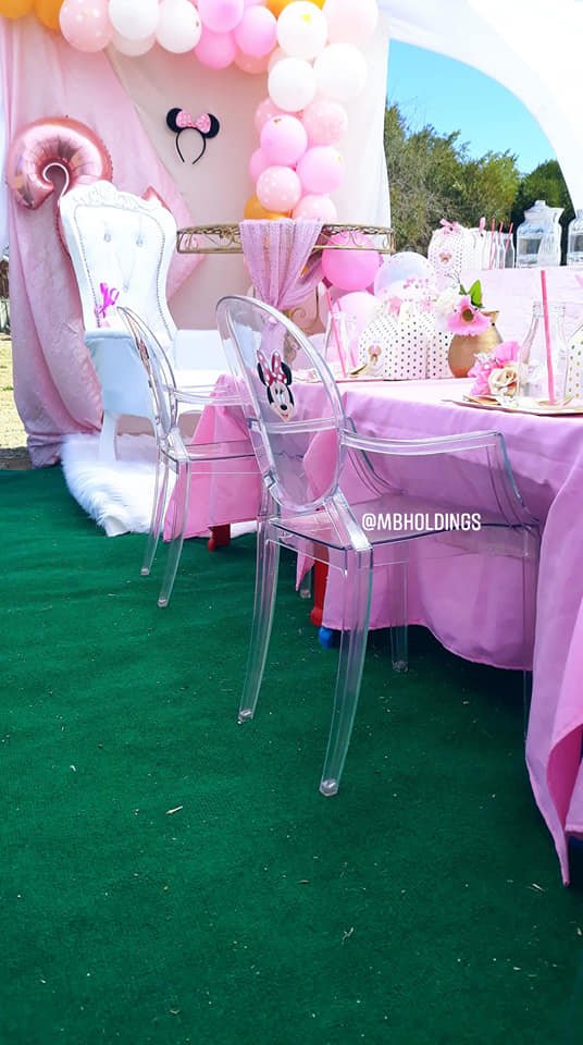 MBHoldings's tweet photo. Boki Turns 2!! 
Minnie Mouse Gold, White and Pink set up 🌸💖🌸 #GirlBuyZA
#GirlsCruise #September1st  #OurPerfectWedding #IdolsSA
For quotation and enquiry please contact 
☎️ 0780490925
📩 monsablessedholdings@gmail.com https://t.co/cZYzXqPaBE