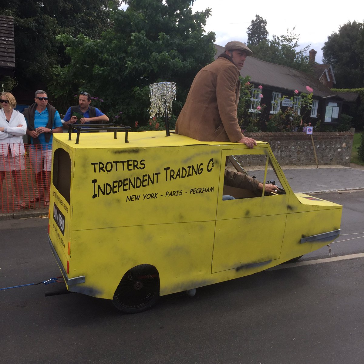 Glynis Birtles tweet media