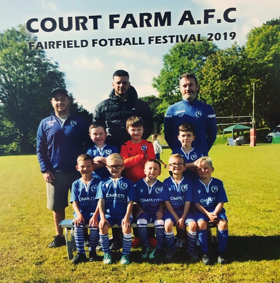 FarmAfc's tweet photo. @Fairfield_FIRE you need to have a word with your photographer 🙈 after around 400 people viewed it the mistake was notice 🤷‍♂️ https://t.co/IAMvxWlMyt