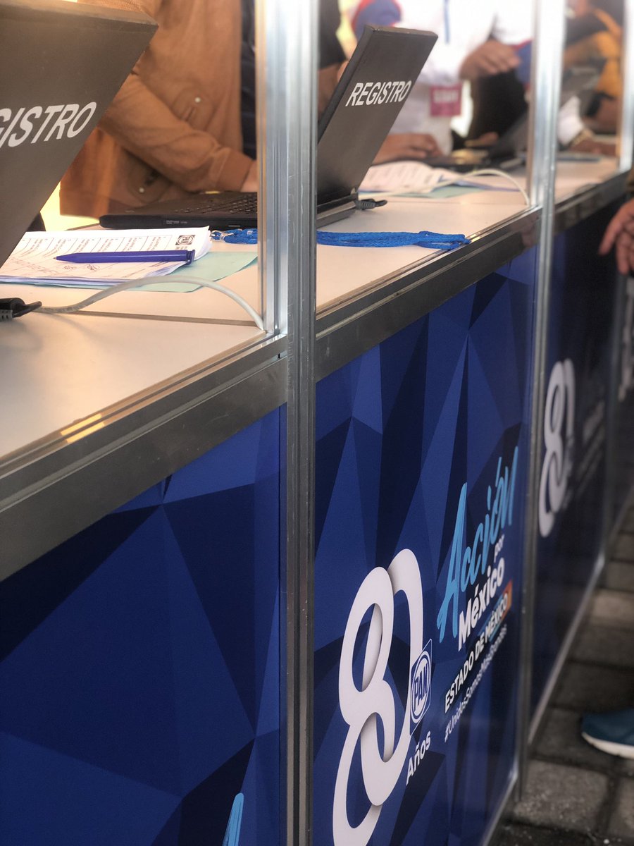 isanamipg's tweet photo. Hoy @pan_edomex celebra su fiesta democrática en la XXVI Asamblea Estatal para elegir a sus Consejeros Nacionales y Estatales. 

Acciones que le dan vida, identidad y compromiso @AccionNacional 💙

#FelizDomingo 
#80AñosPAN

@EnriqueVargasdV @maguifisher https://t.co/MEOdzj7nbY