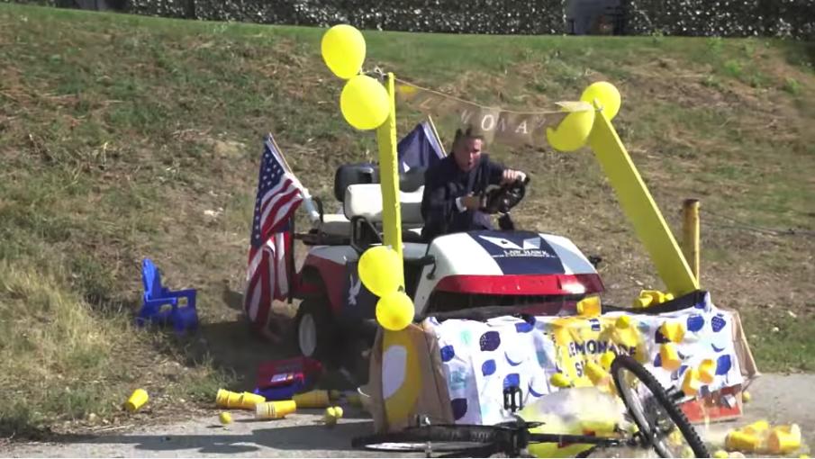 EightOneSevenFW's tweet image. It's Sept 1, the day when new Texas laws come into effect. So get your brass knuckles, a six-pack of beer to-go, and let our friend Bryan Wilson @TheTexasLawHawk walk, leap, run, punch, explode, and cover what you can and can't legally do in Texas today. youtube.com/watch?v=9eAYnN…