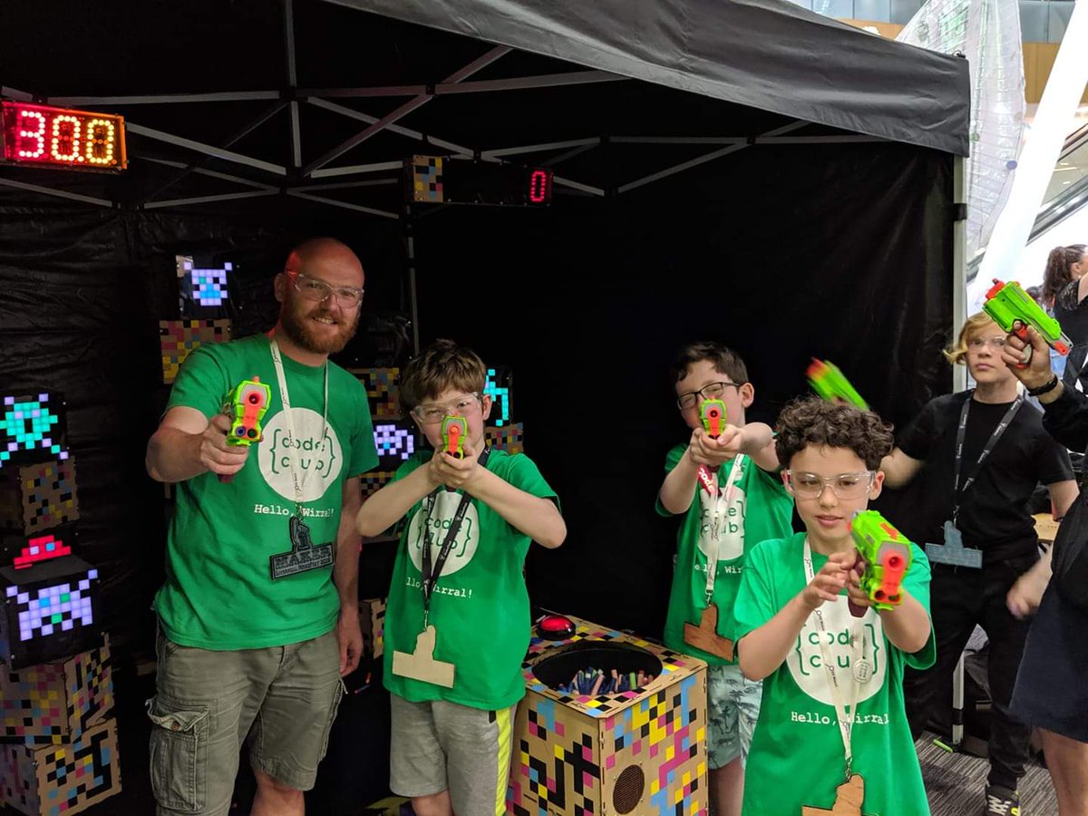 WirralCode's tweet image. Our @CodeClub sessions at @WirralLibraries Wallasey and West Kirby will be starting back on Thursday 19th September! Let us know if you'll be joining us :D