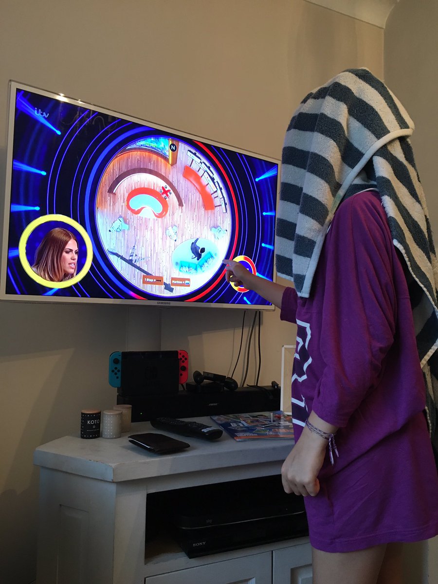 mutsy82's tweet photo. When your daughter is playing #5GoldRings https://t.co/wDtzOMQlcF