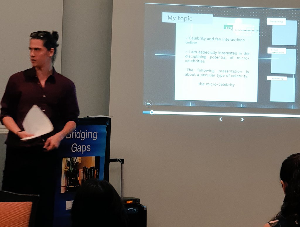 celeb_studies's tweet image. Daniel Hegedus now presents online celebrity discourses on #Facebook where #videobloggers are also social #actors becoming micro #celebrities #CMCS19 #online #celebritystudies #fanstudies #audience #userstory