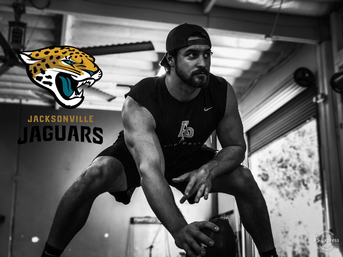 MattWigleyLS's tweet photo. Congrats to @apufootball #LongSnapper Matt Orzech on getting signed with the @Jaguars
#MWLS #NFL https://t.co/OE8sAgJ8v5
