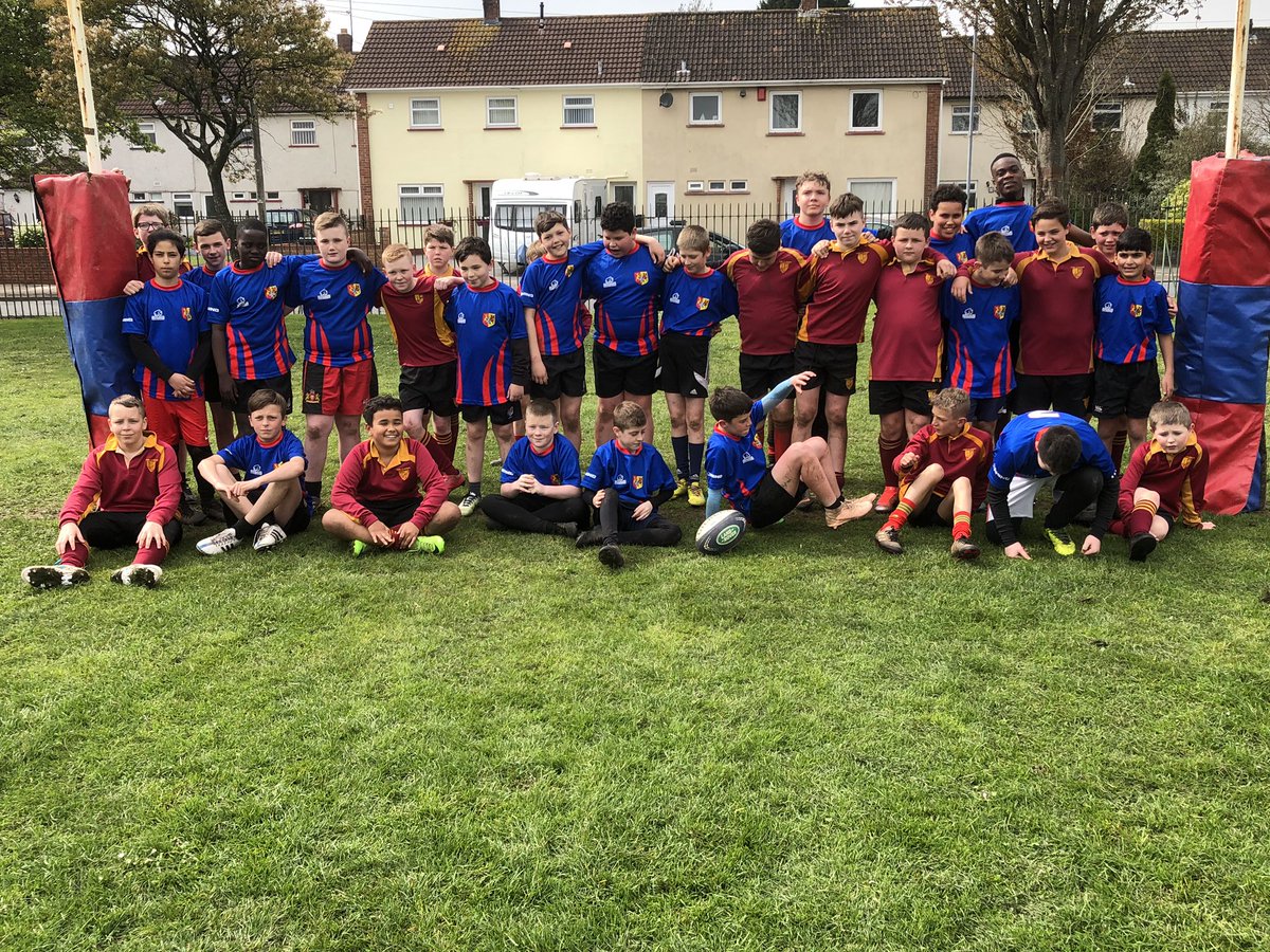 Please RT! We are still looking for sponsors for our Rosslyn park teams so that we can provide them some kit. This is the first time ever <a href="/cantonianhs/">Cantonian High School</a> will be attending the tournament so we want to make it a success. We have sponsorship opportunities for small/large businesses!
