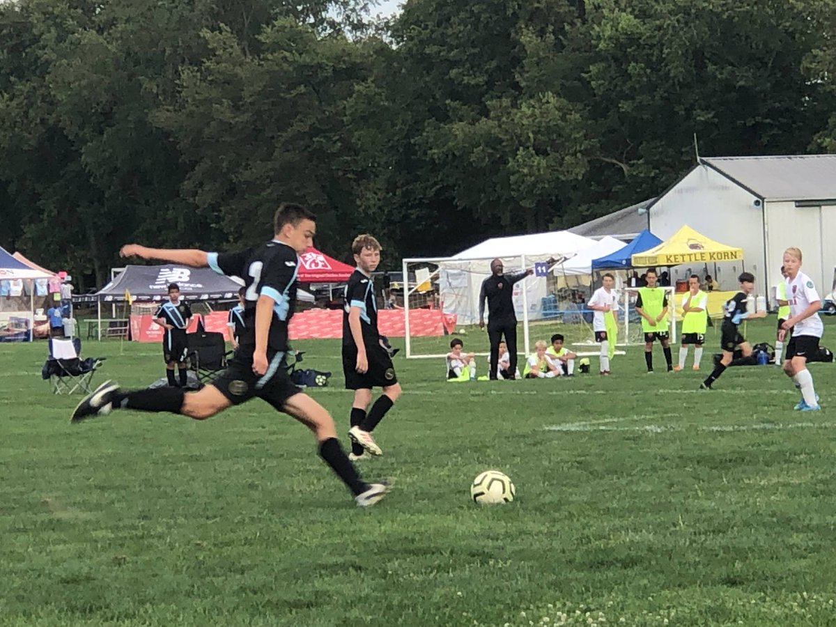FCColumbus95's tweet photo. Early season tournament action for the FC Columbus Boys U14 Madrid squad at The CUSA Labor Day Cup. Best of luck this weekend to the boys, and thanks to our parents for giving up a holiday for soccer!
#JogaBonito #FCCLB https://t.co/m1RosvwVF3