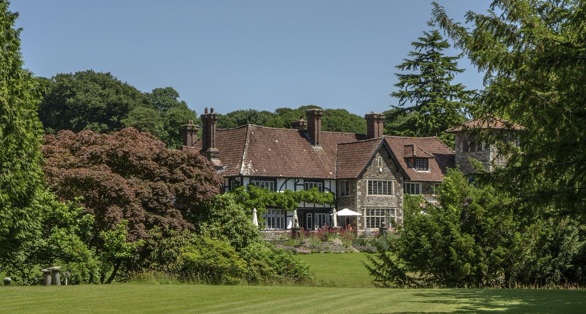 As we say hello to #September we share what we've been getting up to this Summer 2019 and look forward to the season's change events at Coombe Trenchard - mailchi.mp/cd93bbd8c6c3/c…