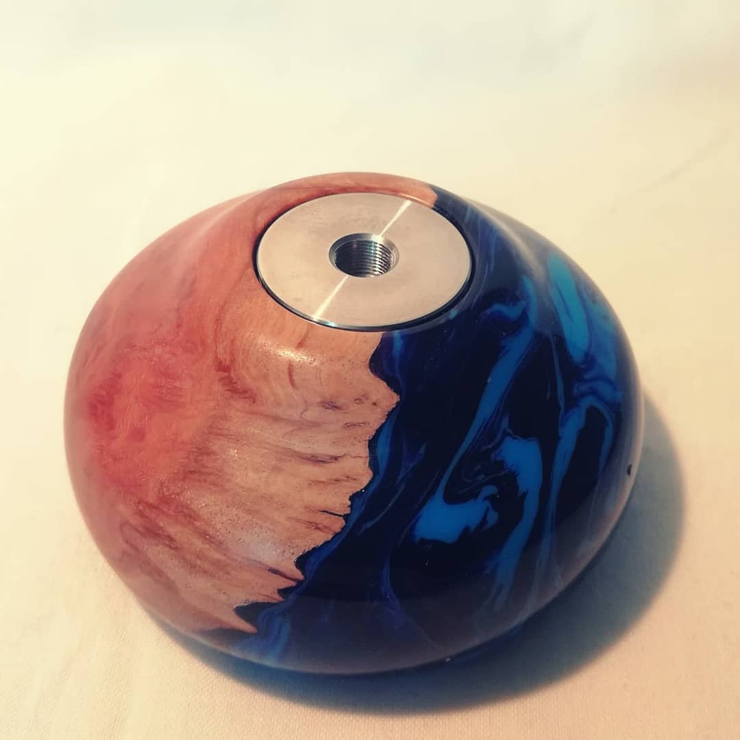 Stab wood and resin build stand made to order, sunk 510, weighted with lead shot and velveted base = happy customer 😊👍 #vaping #vapefam #vapelife #vapeon