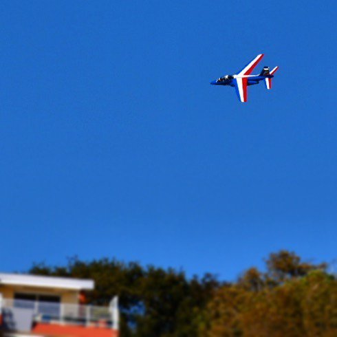 DavidR0yer's tweet photo. Petit gadget rentre au nid.
@patrouilledefrance #patrouilledefrance🇫🇷 #patrouilledefrance2019 #ensembleenvol #lehavre #alphajet #avgeek #avporn #combatlearjet https://t.co/OT0a0wrxsp https://t.co/Pq4WYgSMQn