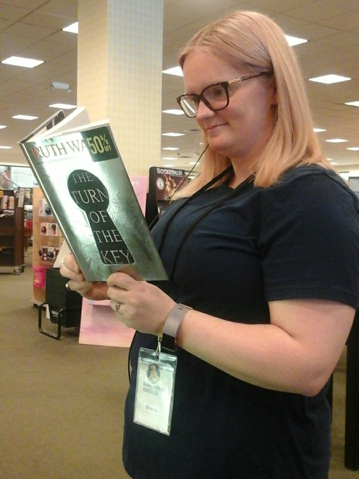 Looking for a great #thriller? Check out Ruth Ware's "The Turn of The Key" available at Barnes and Noble for 50% off! #r6rockthelist #bnbookfun