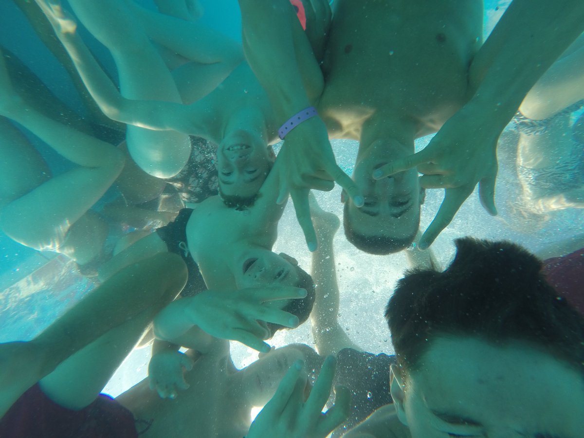 CHS_trips's tweet photo. Gro Pro photos from Aqualand for you to reminisce. #CHSUpdates #pgltravel https://t.co/el0sa8YNTr
