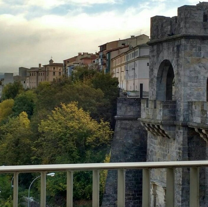 Cs_SoniaPerez's tweet photo. Pamplona.....Septiembre
...no te tengo miedo..... allá vamos 💪#septembertime #lavueltaapamplona https://t.co/cT9zrTm68b
