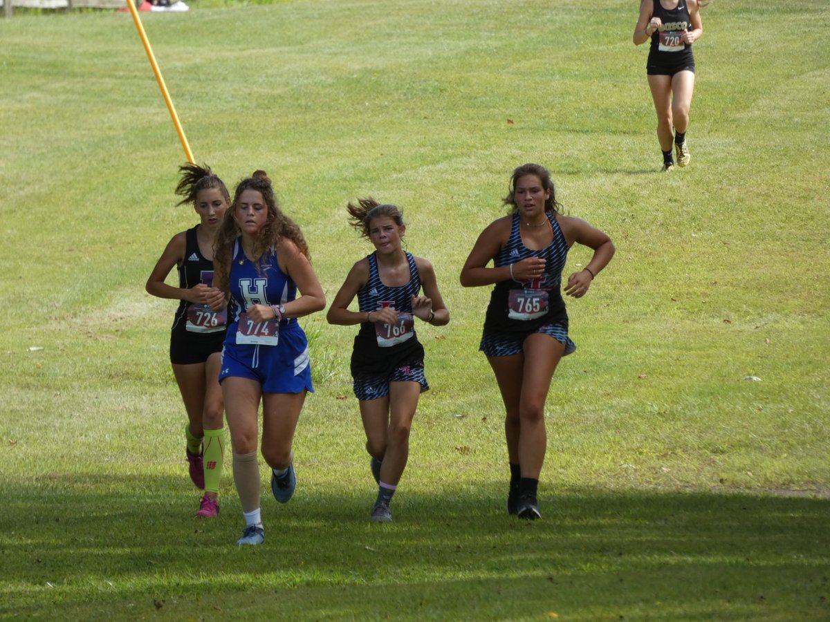 TELHSEDGE's tweet photo. Paris used the hills of Prairie Heights on her way to 38th placed finish.  #anchordown #noeXCuses https://t.co/lBHv6AW5vJ