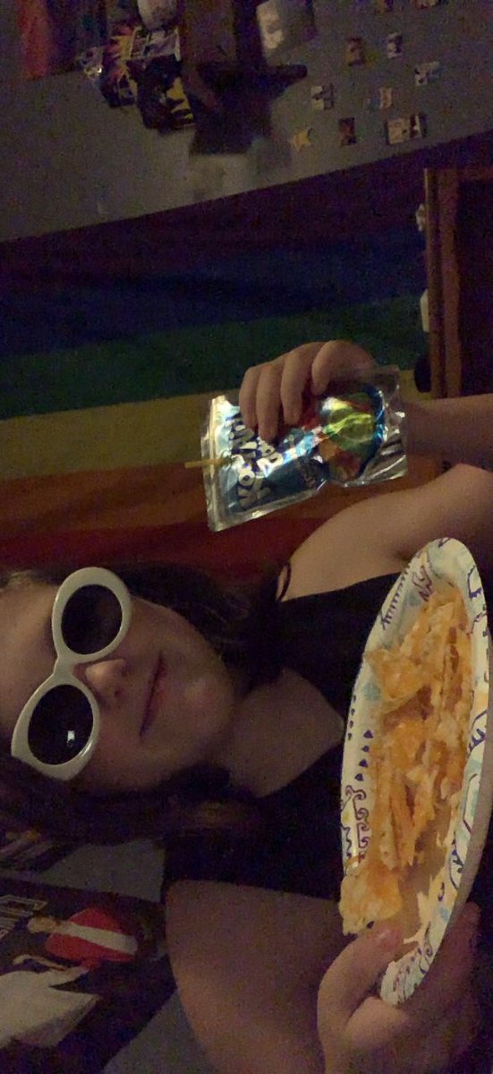 bonesorwhatever's tweet photo. happy birthday to my best friend. i cant believe i met you only a year ago and now you’re 14. you’re so amazing and i love you so much you dork. thank you for sticking around with me no matter what. you’re one of the most amazing people that i know, you’re so smart and (1) https://t.co/FhzLhl092U
