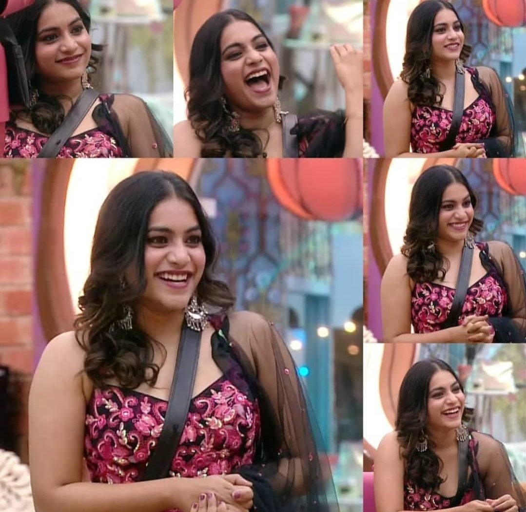 PunarnaviB's tweet photo. Never ending smile 😍 Happy Soul enjoying every moment in the #BiggBoss House. 💃🏻😋
#SmileyQueen #BeautyQueen #CuteExpressions #Punarnavi ❤️
#yesterdayepisode
#BiggBossTelugu3 https://t.co/IsoRyPYcvx
