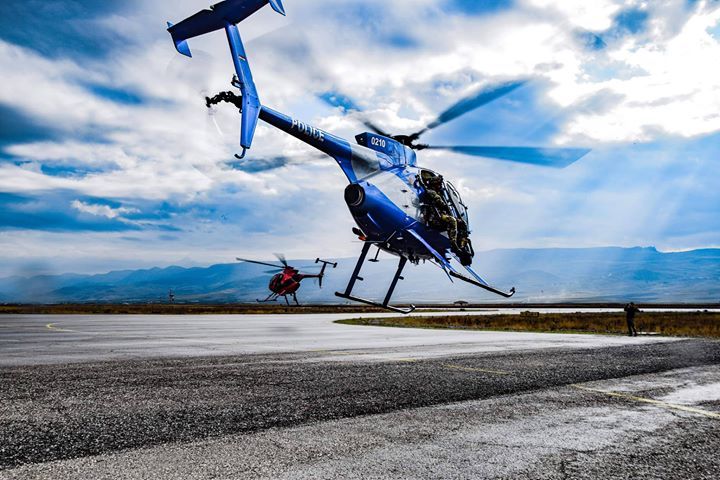 MDHelicopters's tweet photo. Another awesome shot of a couple of Kurdistan-based 7 Group’s MD 530Fs. #7group uses their #MDHelos to support a range of #lawenforcement missions.
#kurdistan #MD530F
PC: Captain Daban Anwer https://t.co/CLyyjb5G9M