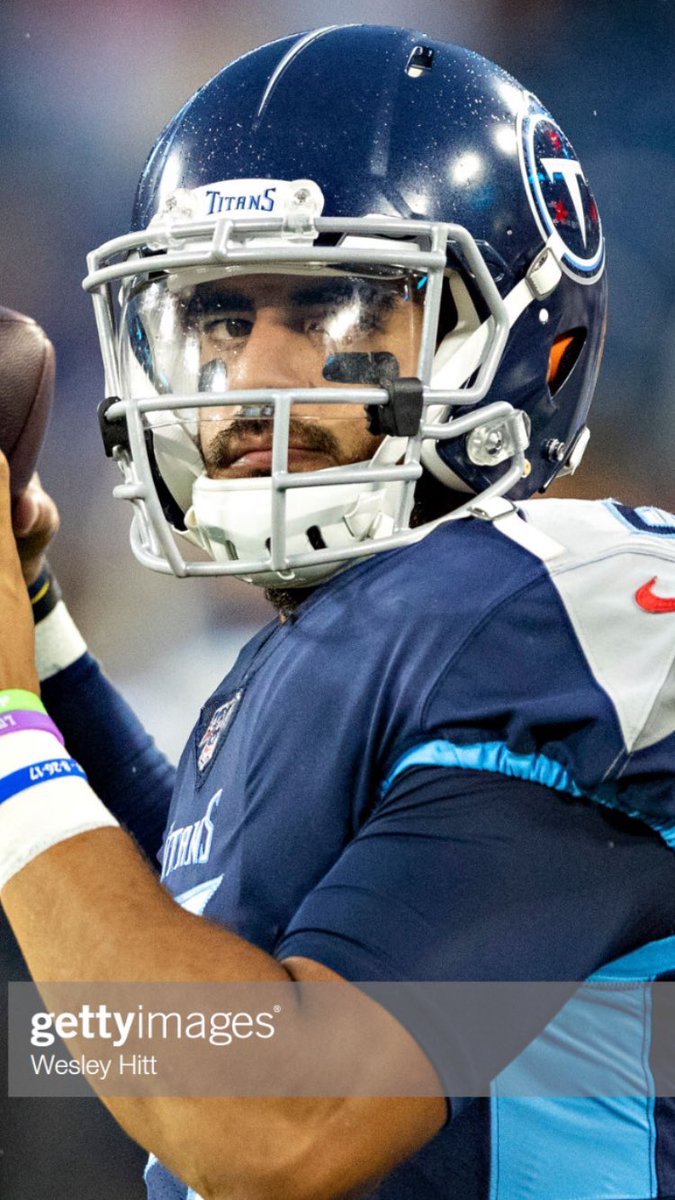 Download Helmet Stalker On Twitter Titans Qb Marcus Mariota Is Now Using A Cu S2bd Sw 808 Hs4 On His Riddell Speed With A Riddell Hardcup Chinstrap He Used A Cu S2bd Sw 808 Facemask During The Preseason Https T Co Xc6bfivmp6 PSD Mockup Templates