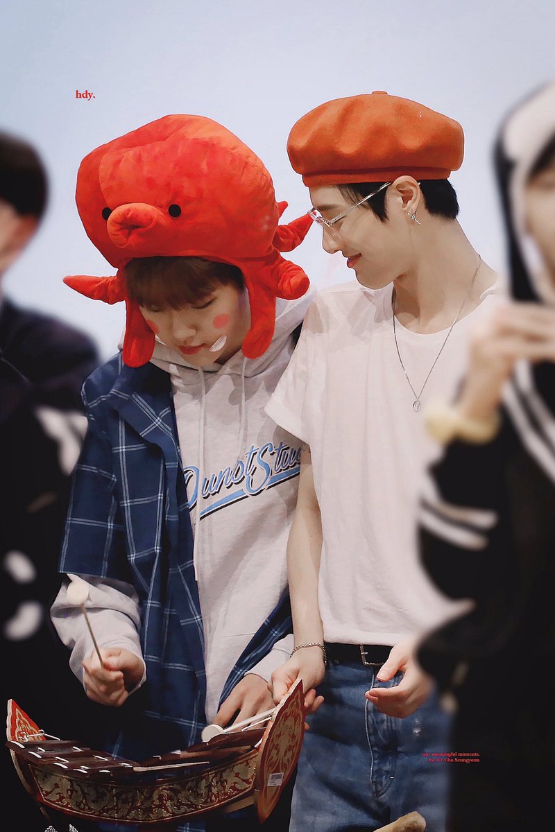 DO_H_Y_O_N_2004's tweet image. Maybe bcoz Seungyoun is an only child. Maybe bcoz SY can see his young self on Dohyon. Maybe bcoz they are both rappers &amp;amp; composers. Maybe bcoz they both lived in foreign lands. Whatever the equation is, it is really working. Seungyoun and Dohyon are and will be inseparable. 🦊🐹