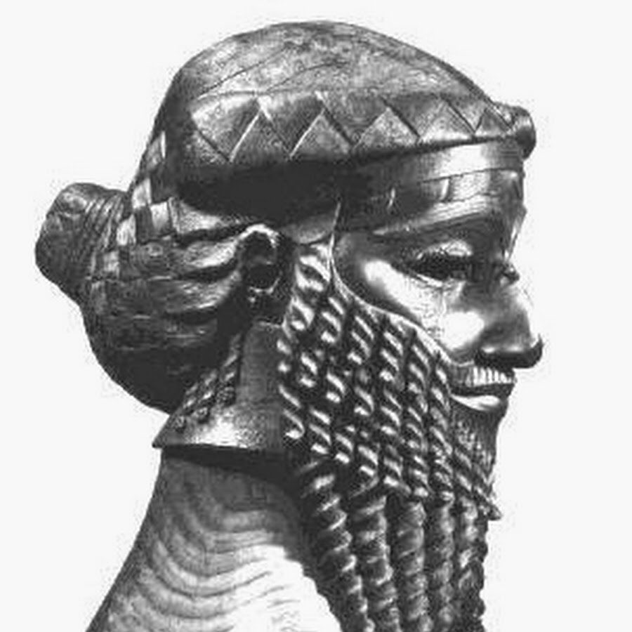 #56: Sargon vs MosesSargon was the 1st ruler of the Akkadian empire. Centuries before Moses, he states that he was an illegitimate son of a priestess who was forced to cast him onto a river in a reed basket. He was then rescued by a servant who raised him as his own.